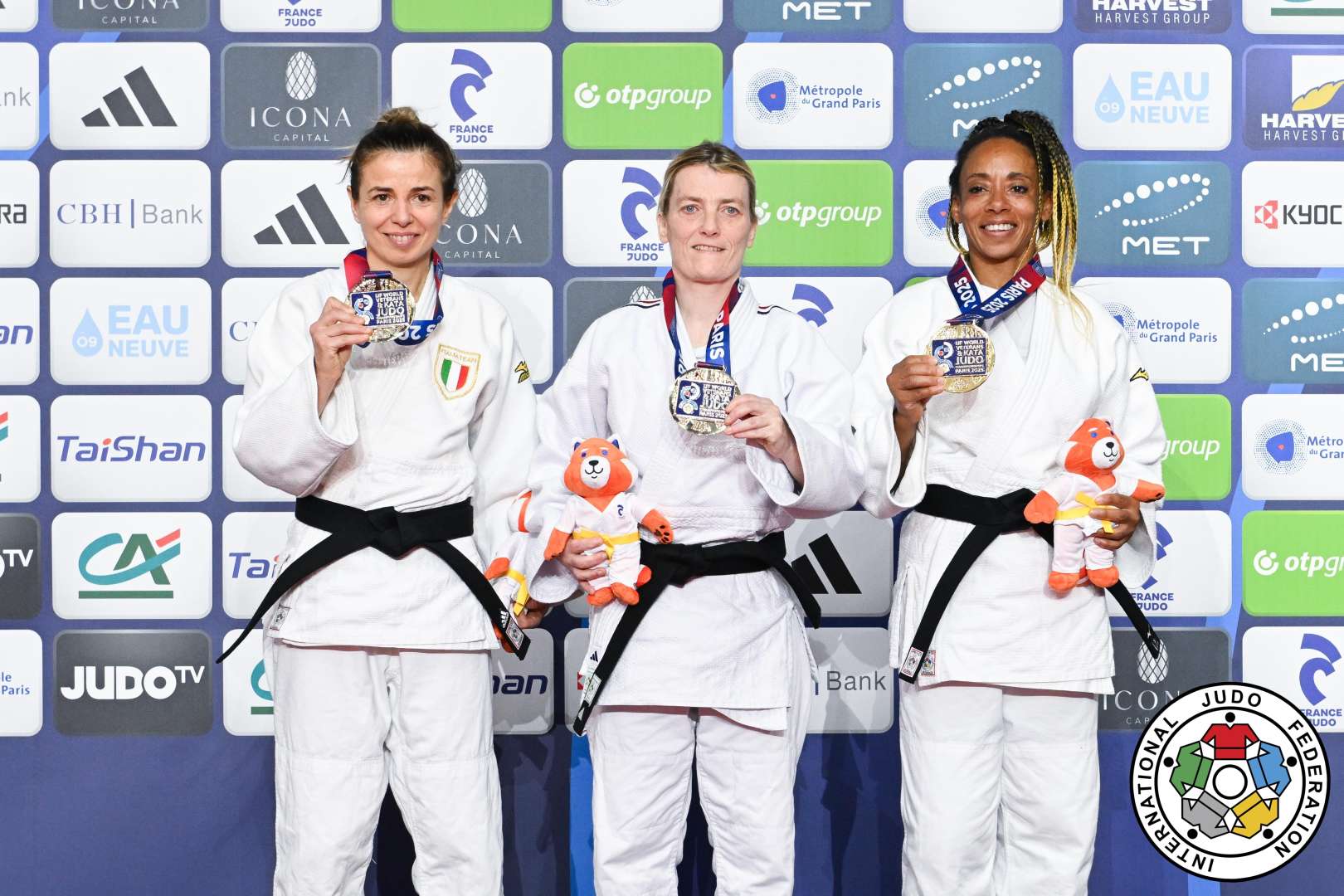 Nicole Martins sur le podium du championnat du monde vétérans